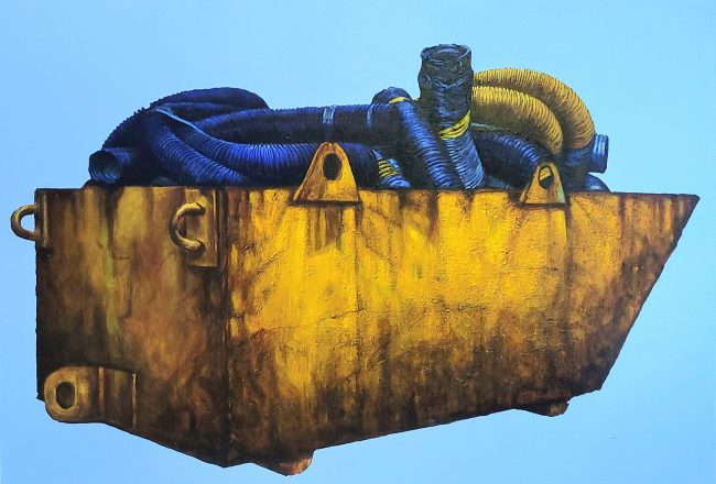 Dredging Bucket with Flexible Drainage Tubing